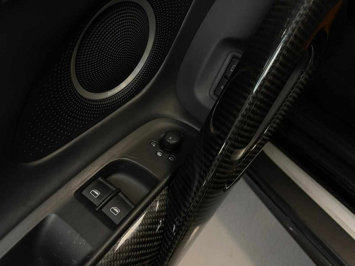 audi-r8-2013-gasolina-5204cc