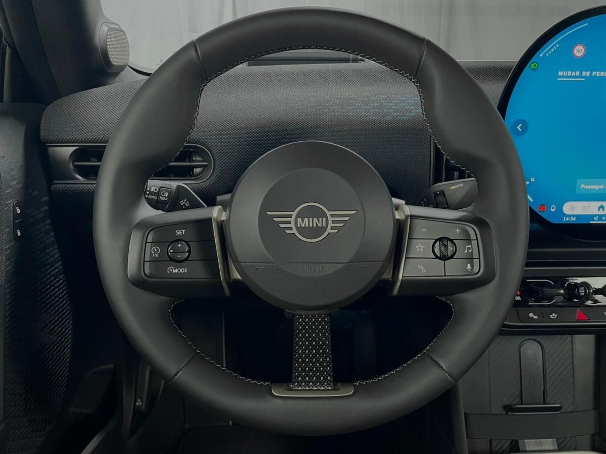 mini-coupe-2025-gasolina-1998cc