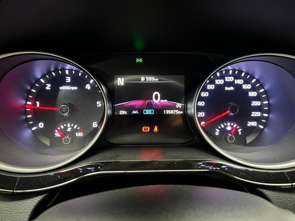 kia-ceed-sw-2018-diesel-1582cc