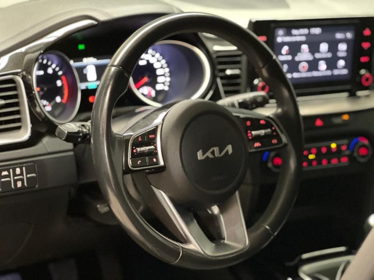 kia-ceed-sw-2018-diesel-1582cc