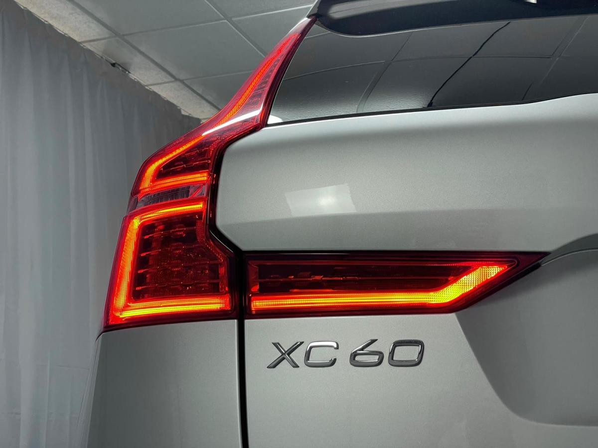 volvo-xc60-2020-gasolina-1969cc