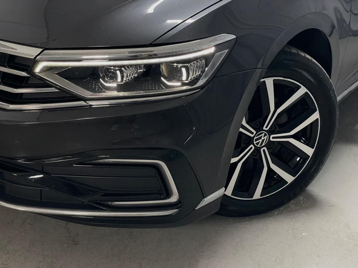 volkswagen-passat-2021-hibrido-a-gasolina-1395cc