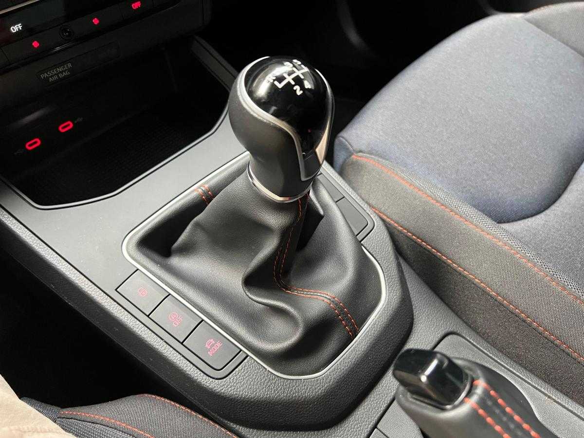 seat-ibiza-2025-gasolina-999cc