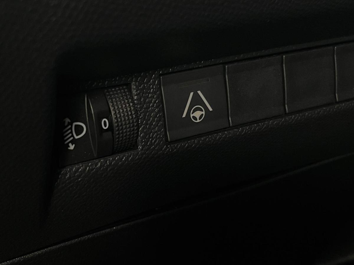 peugeot-2008-2024-gasolina-1199cc