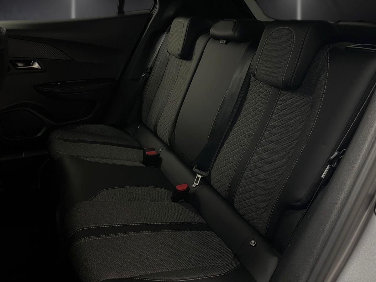 peugeot-2008-2024-gasolina-1199cc