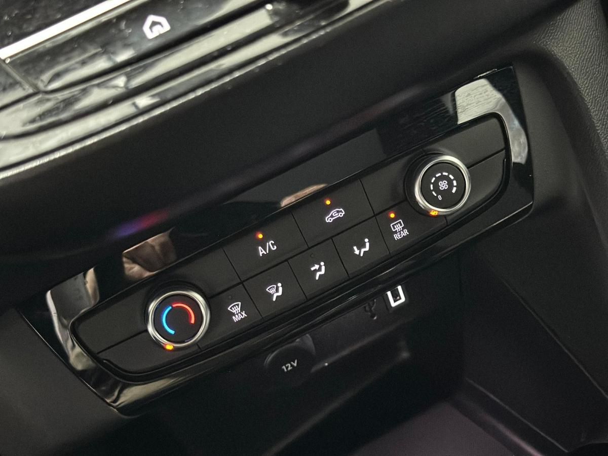 opel-corsa-2025-gasolina-1199cc