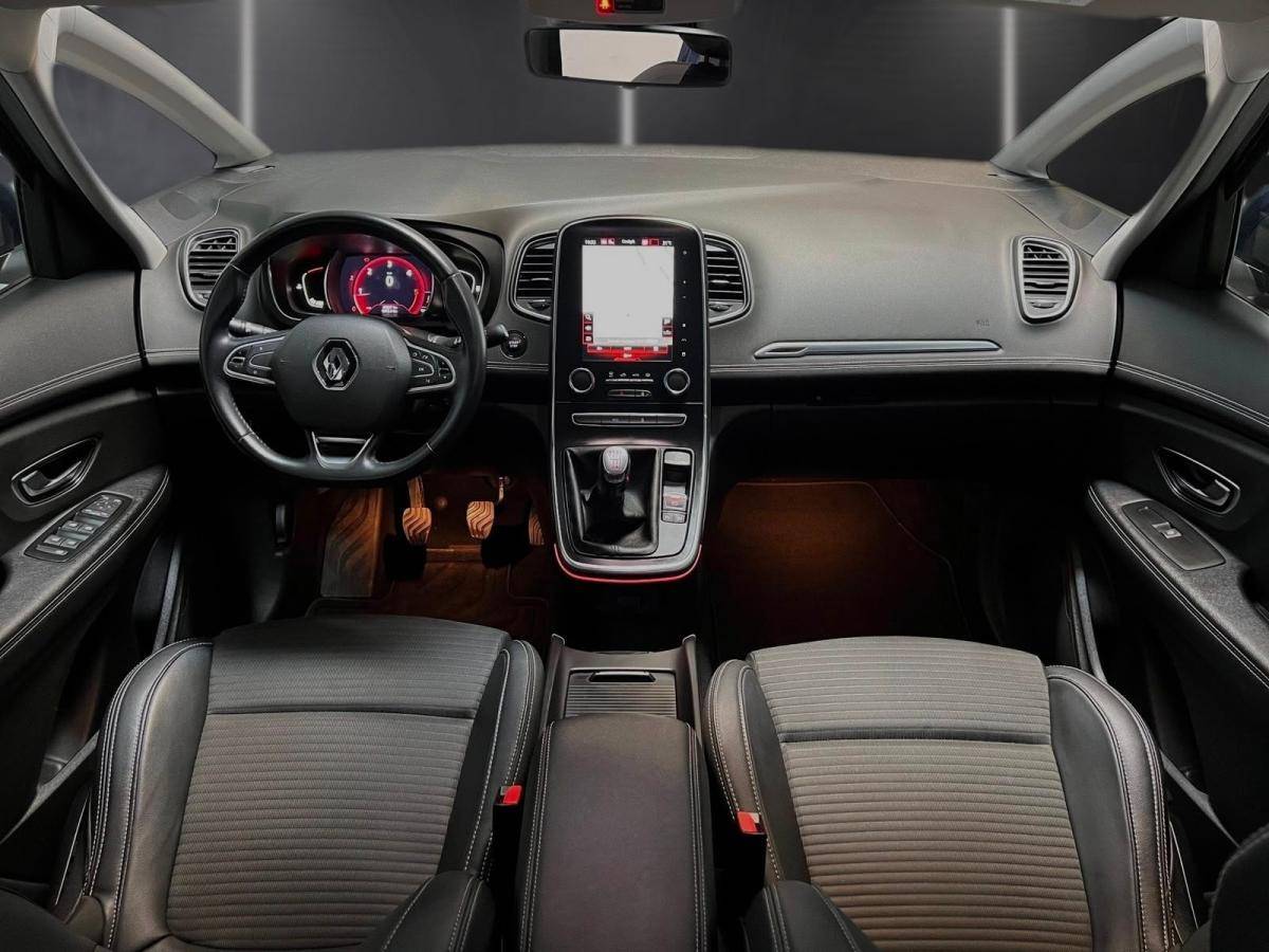 renault-grand-scenic-2018-diesel-1598cc