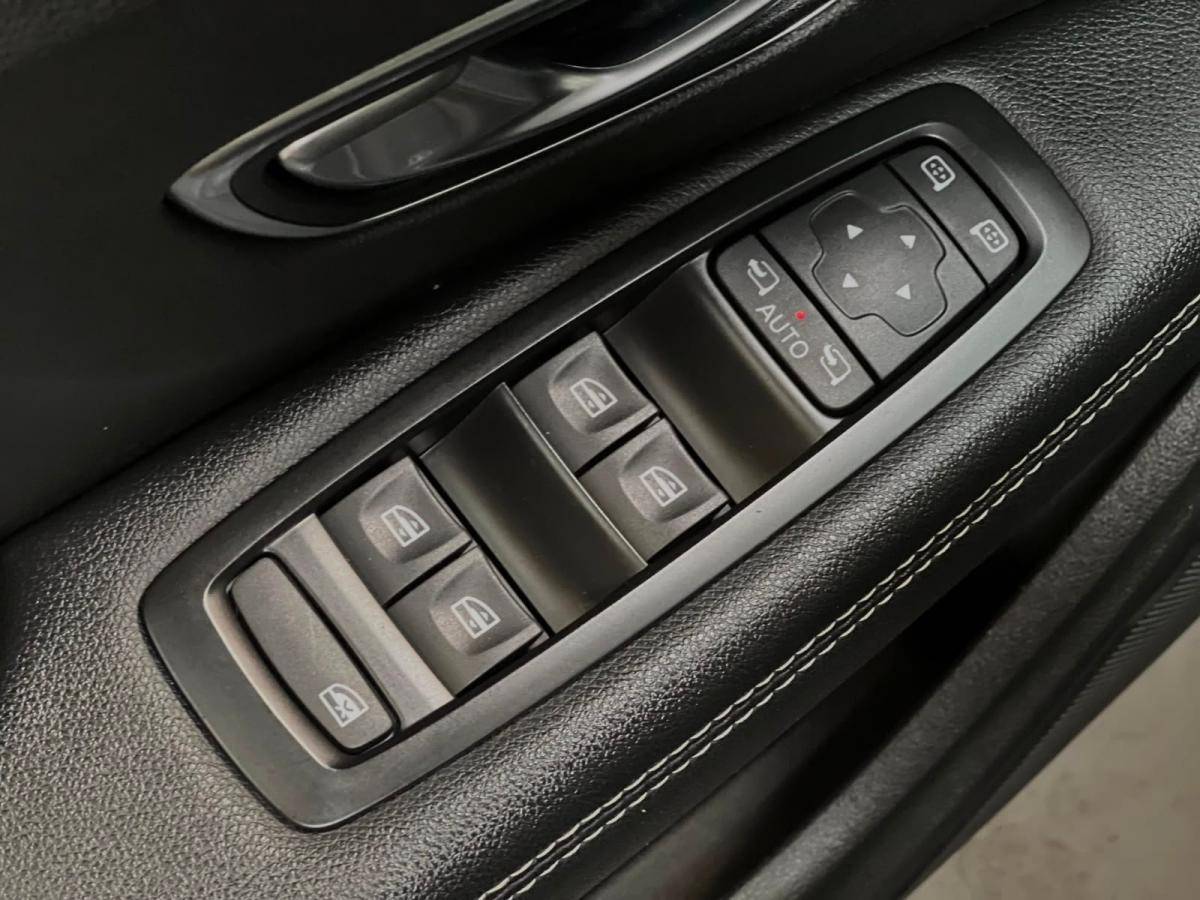 renault-grand-scenic-2018-diesel-1598cc