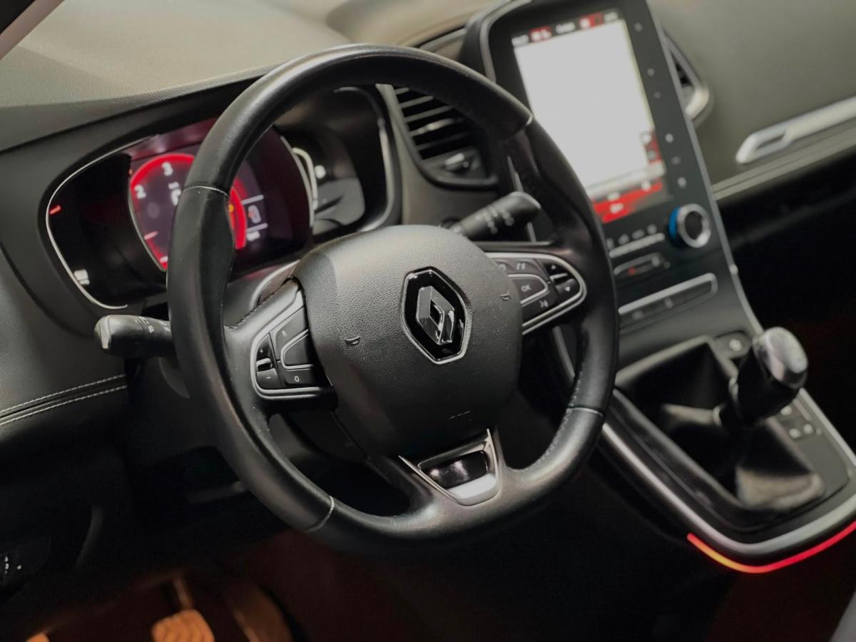 renault-grand-scenic-2018-diesel-1598cc