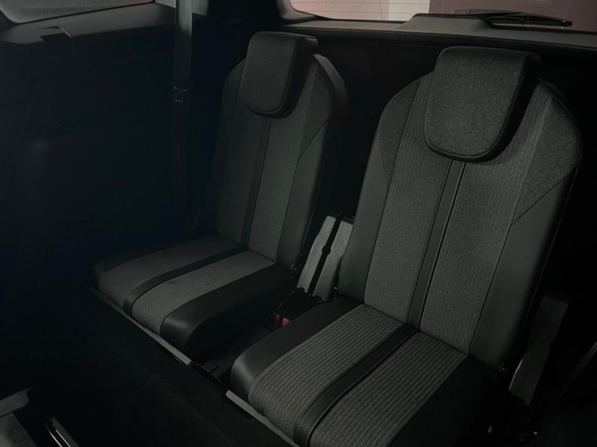 peugeot-5008-2023-gasolina-1199cc