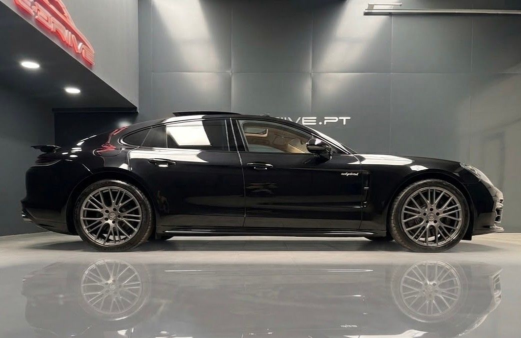 porsche-panamera-2021-hibrido-a-gasolina-2894cc