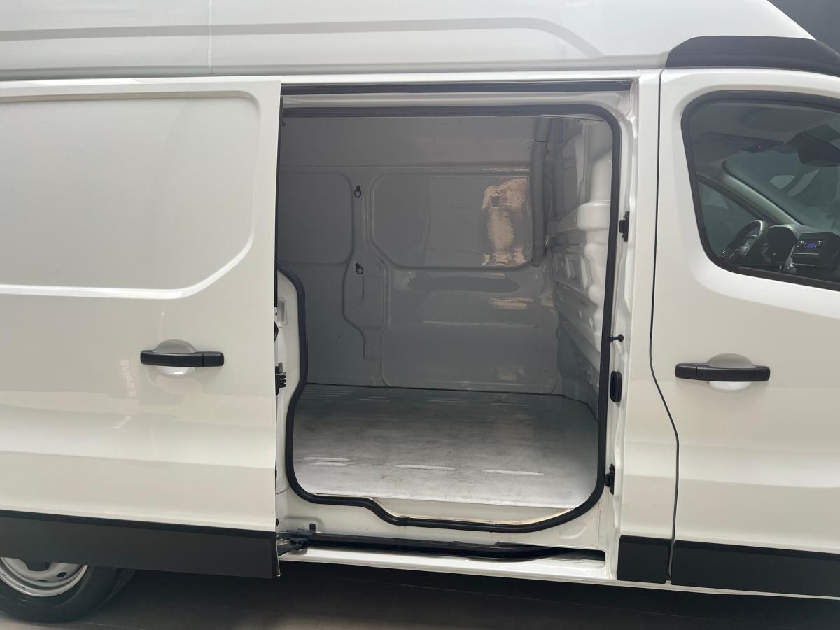 renault-trafic-2022-diesel-1997cc