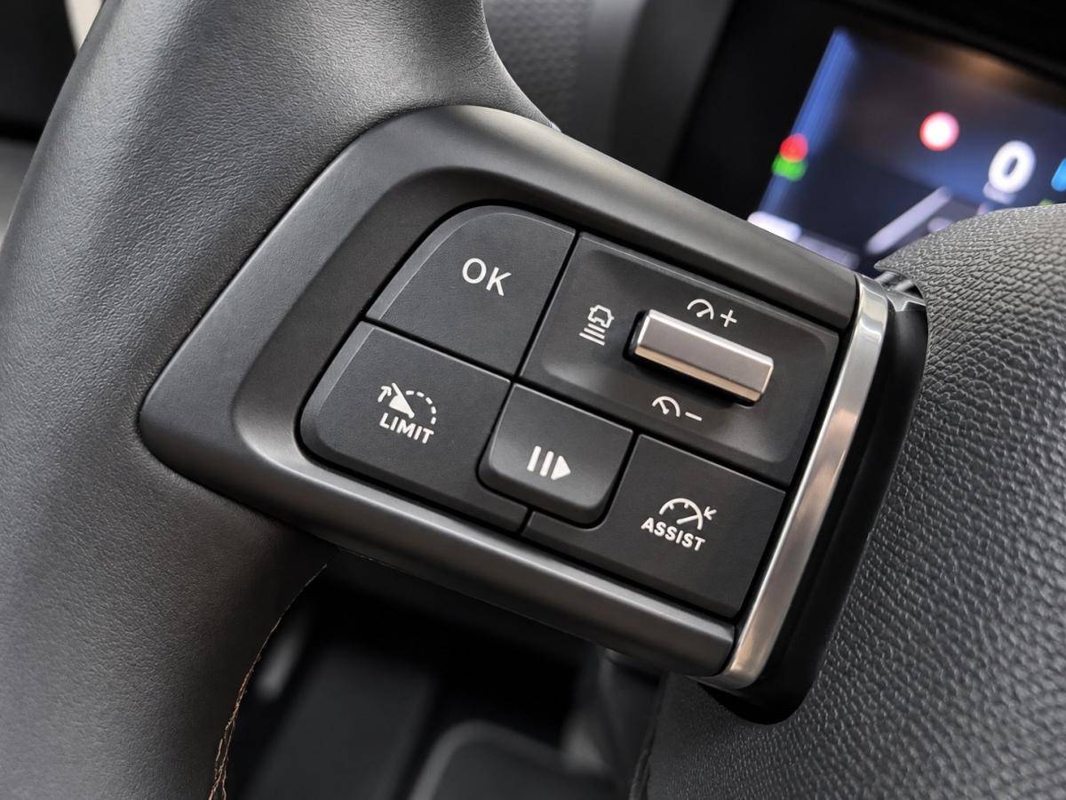 citroen-c4-2025-eletrico-0cc