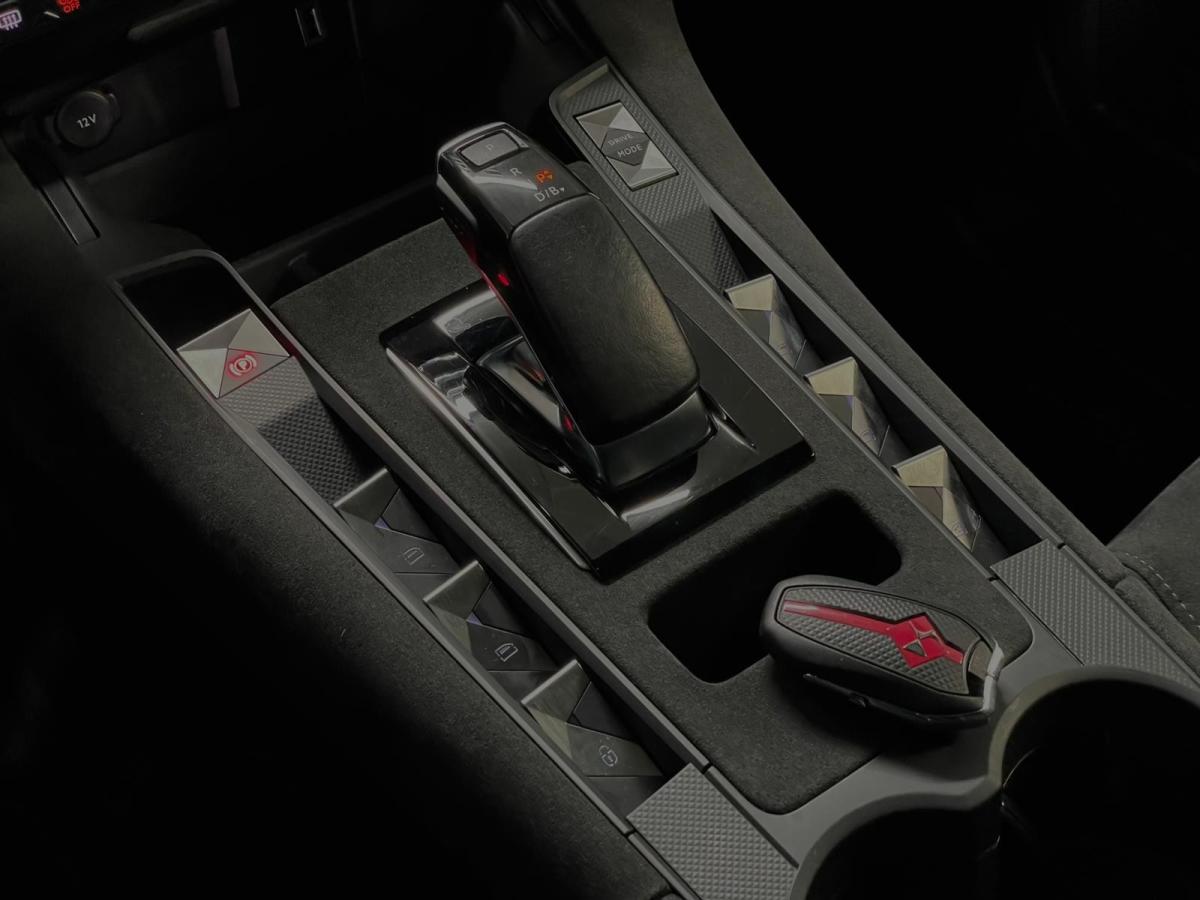 ds-ds-7-crossback-2022-hibrido-a-gasolina-1598cc