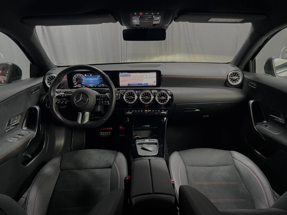 mercedes-benz-classe-a-2024-hibrido-a-gasolina-1332cc