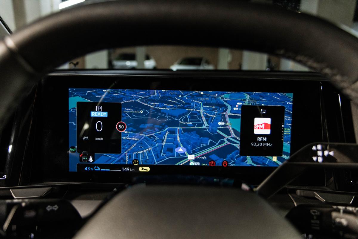 renault-megane-e-tech-2023-eletrico-0cc