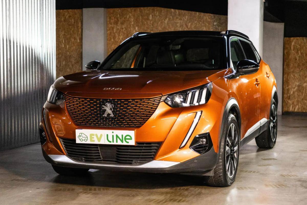 peugeot-e-2008-2022-eletrico-0cc