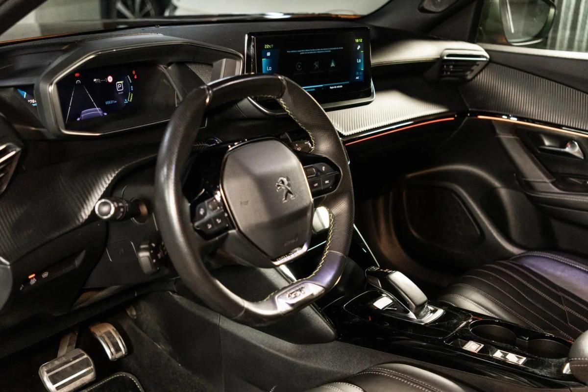 peugeot-e-2008-2022-eletrico-0cc