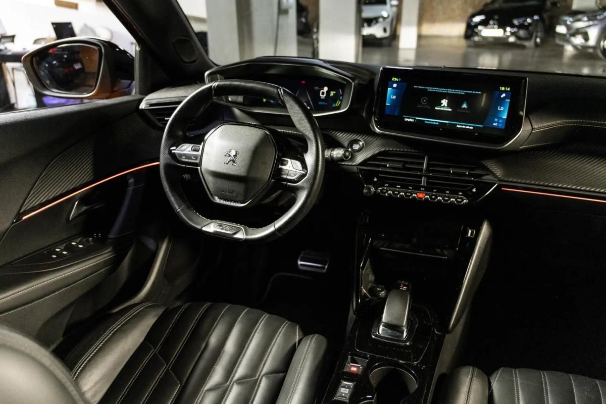 peugeot-e-2008-2022-eletrico-0cc