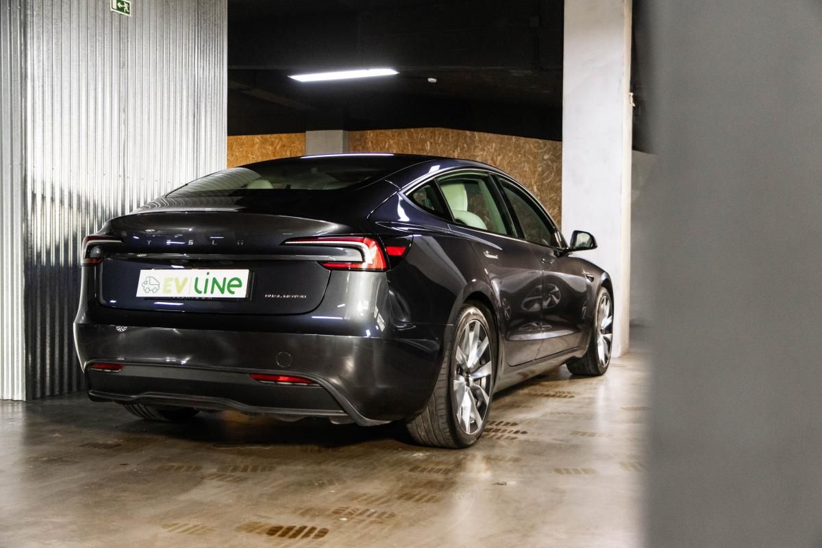 tesla-model-3-2024-eletrico-0cc