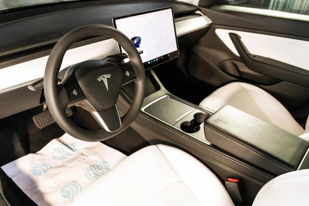 tesla-model-3-2021-eletrico-0cc
