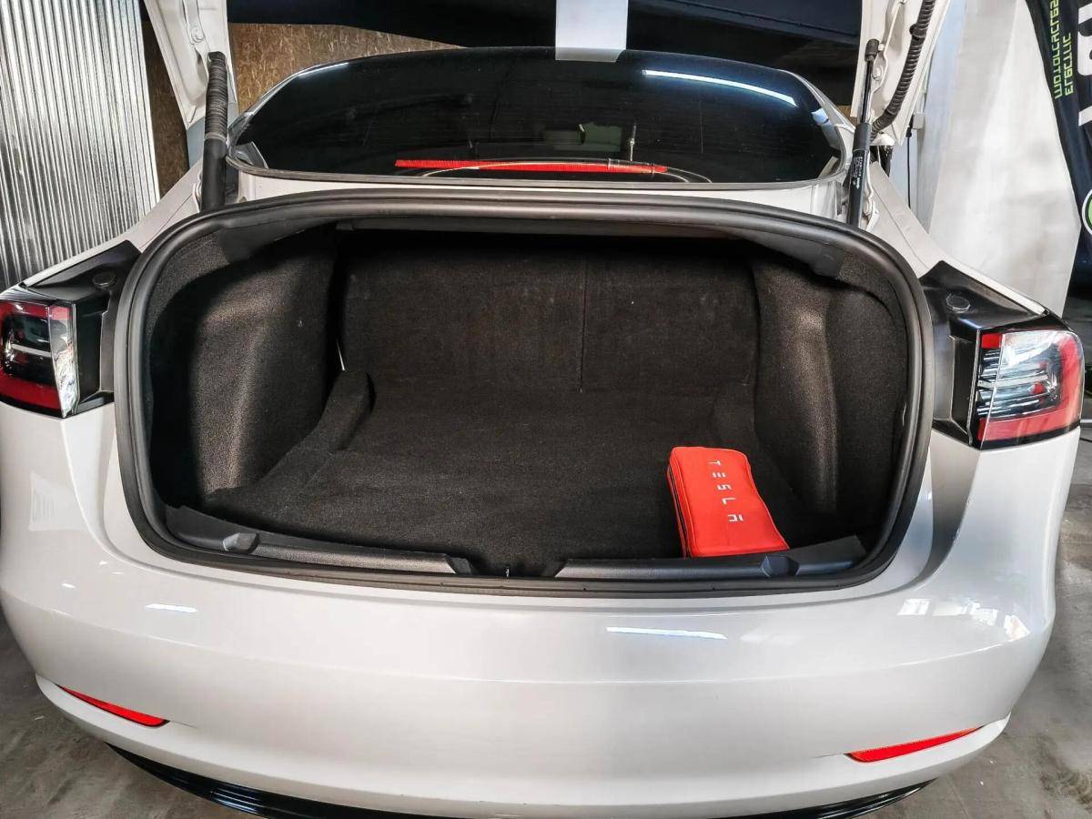 tesla-model-3-2023-eletrico-0cc