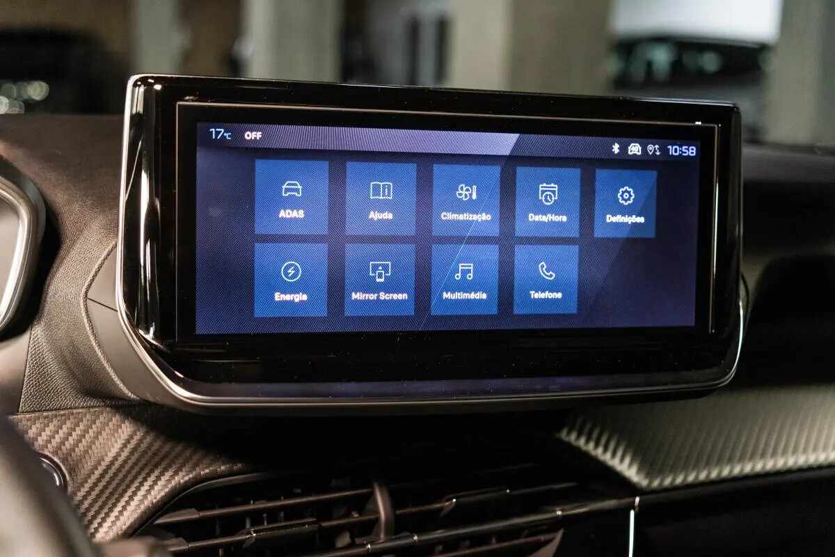 peugeot-e-2008-2025-eletrico-0cc