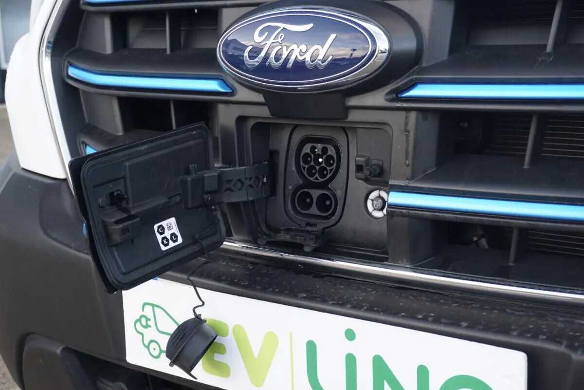 ford-transit-2023-eletrico-0cc