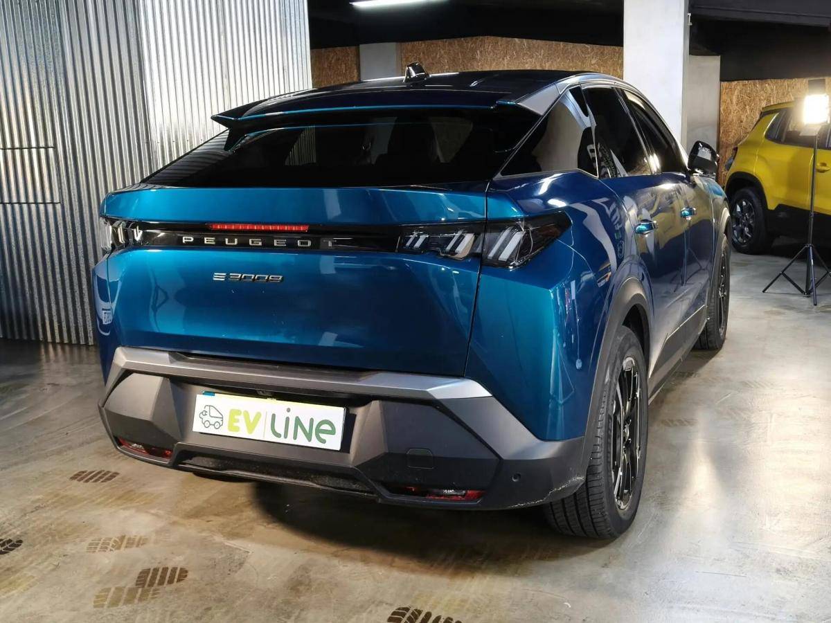 peugeot-e-3008-2025-eletrico-0cc