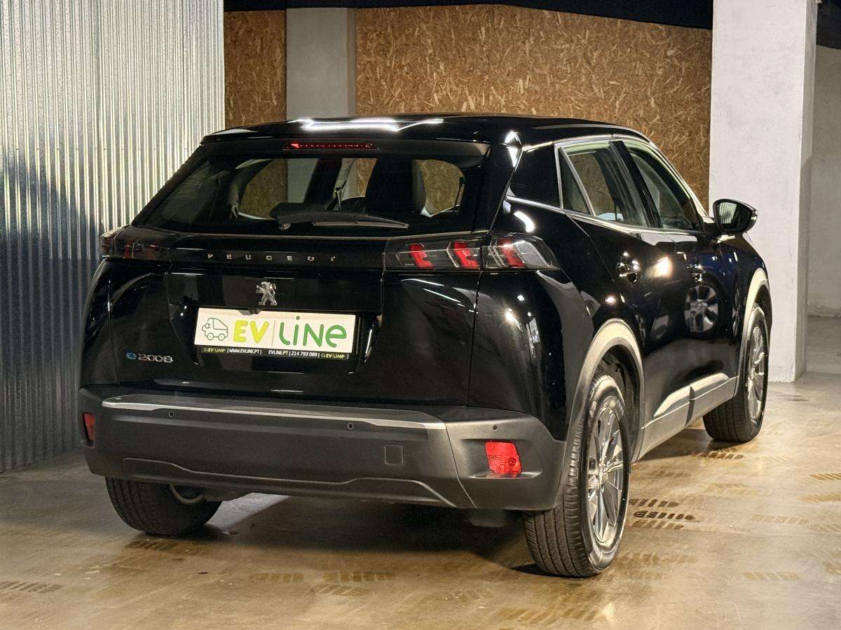 peugeot-e-2008-2022-eletrico-0cc