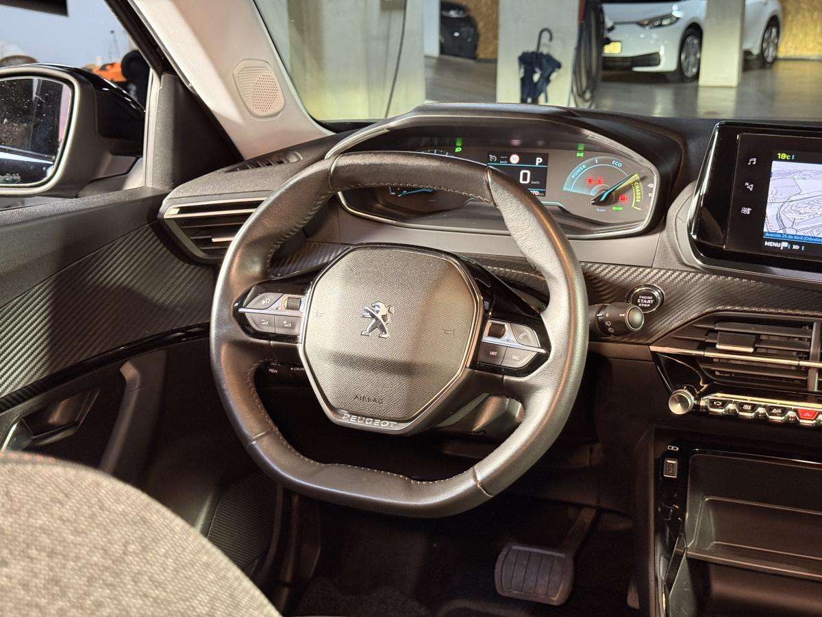 peugeot-e-2008-2022-eletrico-0cc