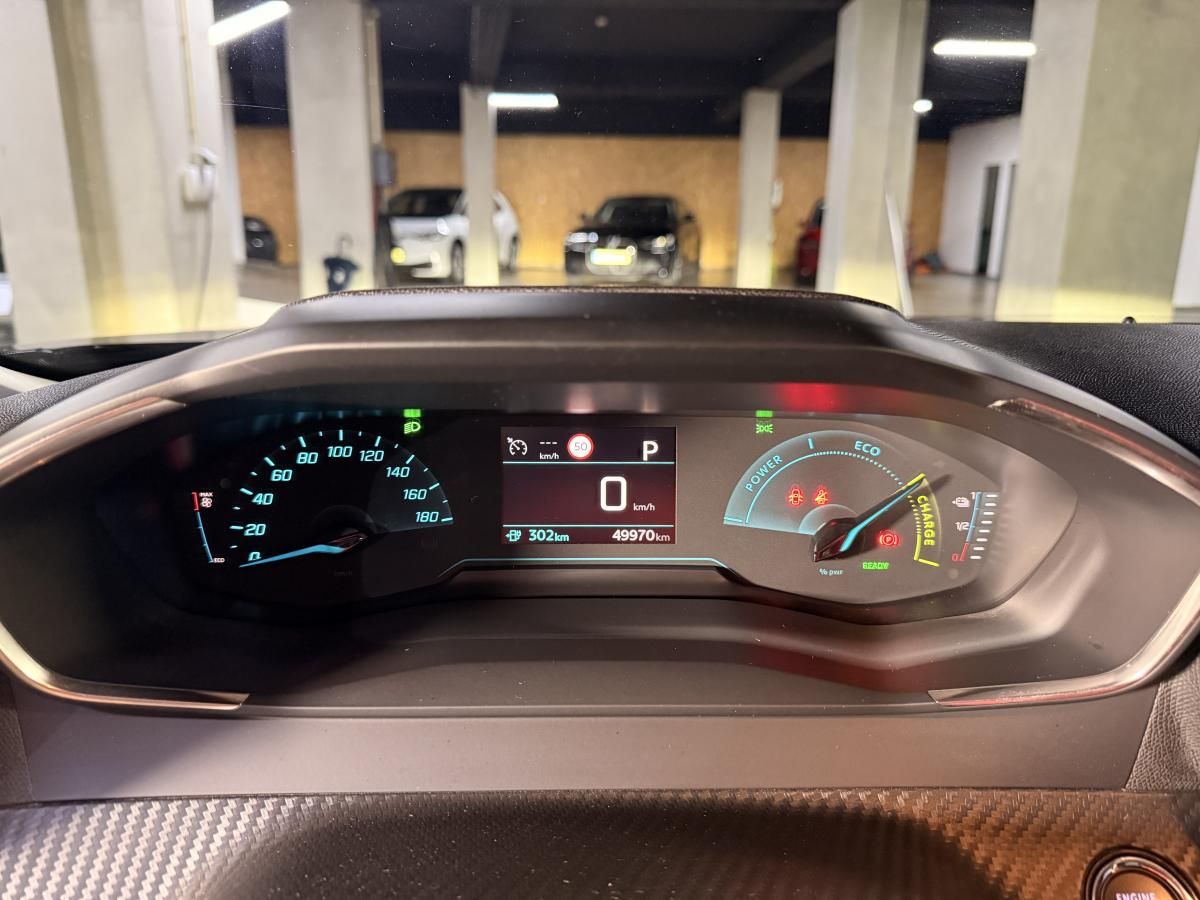 peugeot-e-2008-2022-eletrico-0cc