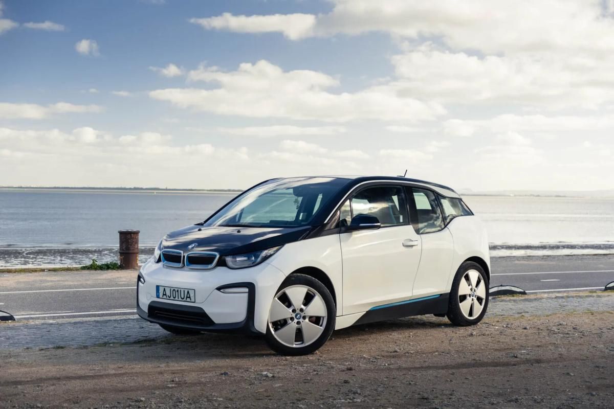 bmw-i3-94-ah-rex-2018-hibrido-a-gasolina-647cc