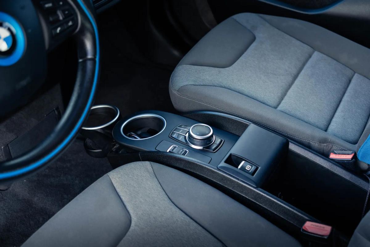 bmw-i3-94-ah-rex-2018-hibrido-a-gasolina-647cc