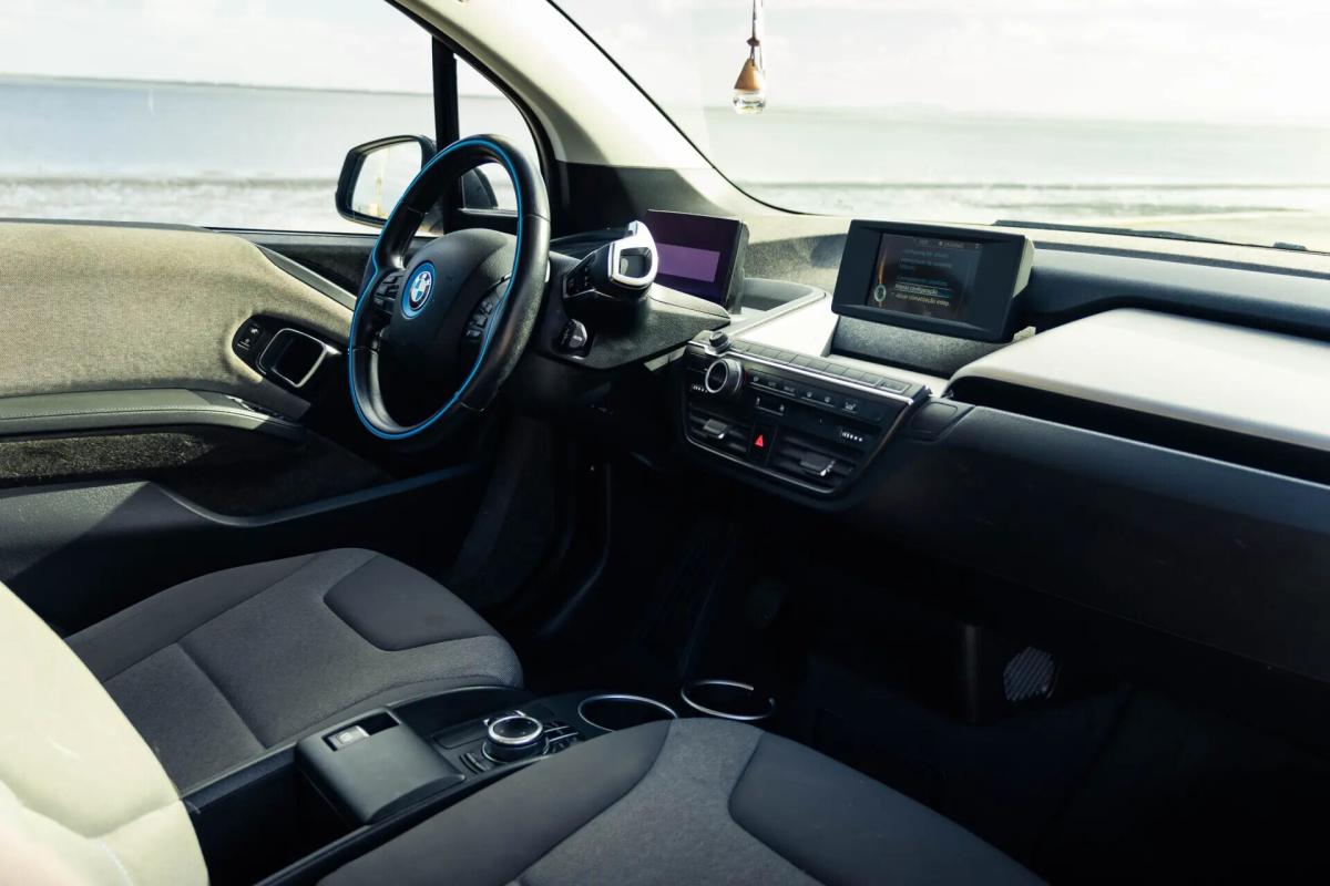 bmw-i3-94-ah-rex-2018-hibrido-a-gasolina-647cc