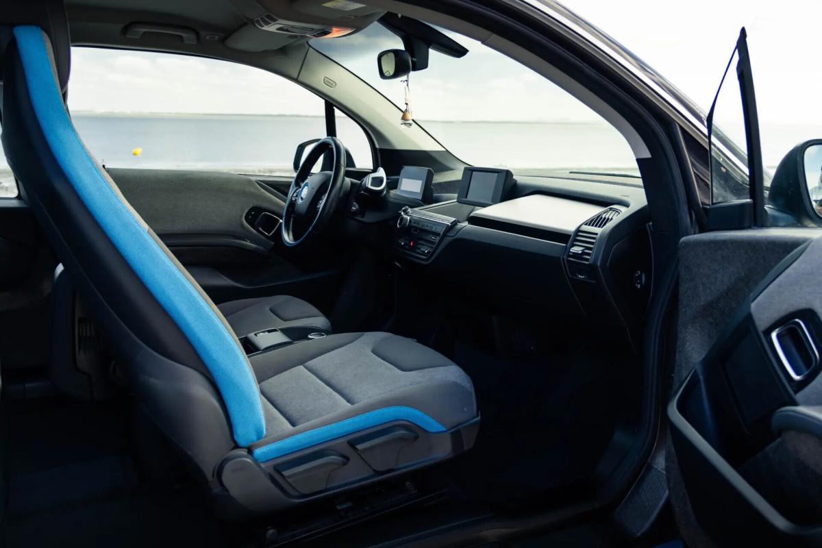 bmw-i3-94-ah-rex-2018-hibrido-a-gasolina-647cc