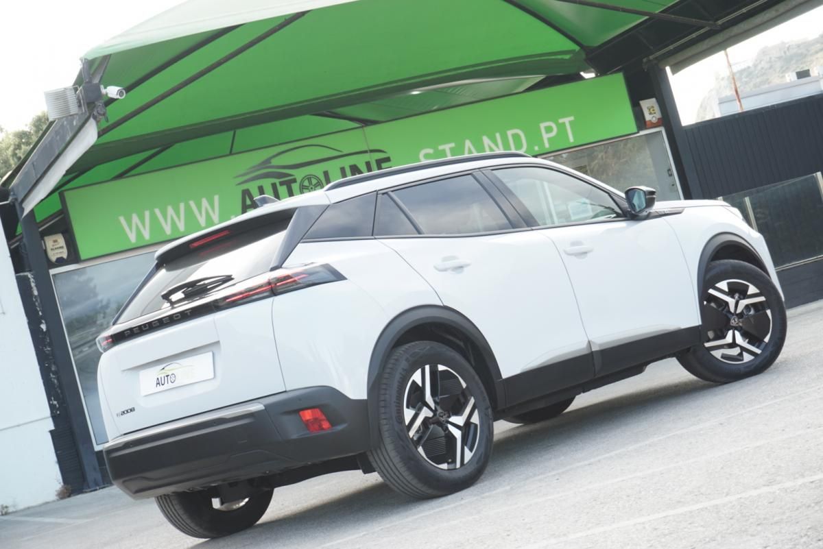 peugeot-e-2008-2025-eletrico-0cc