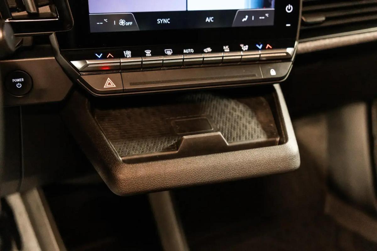 renault-megane-e-tech-2022-eletrico-0cc