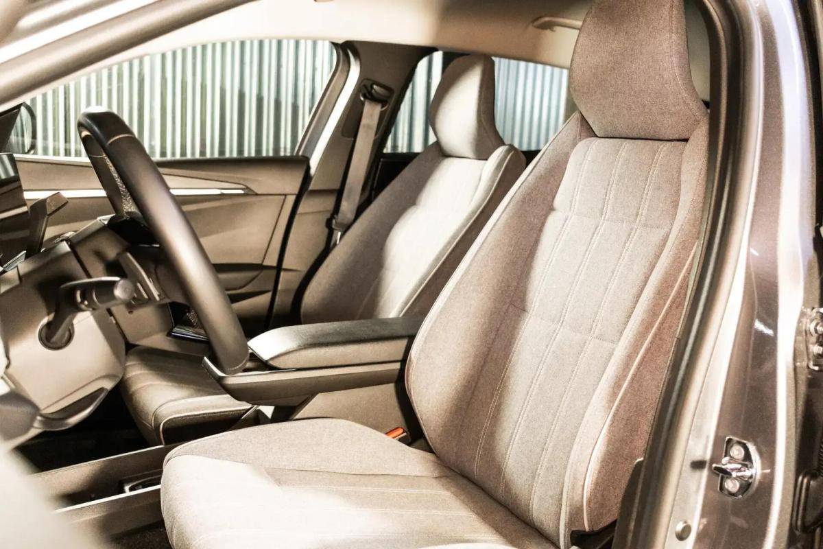 renault-megane-e-tech-2022-eletrico-0cc