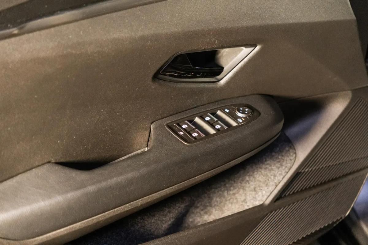 renault-megane-e-tech-2022-eletrico-0cc