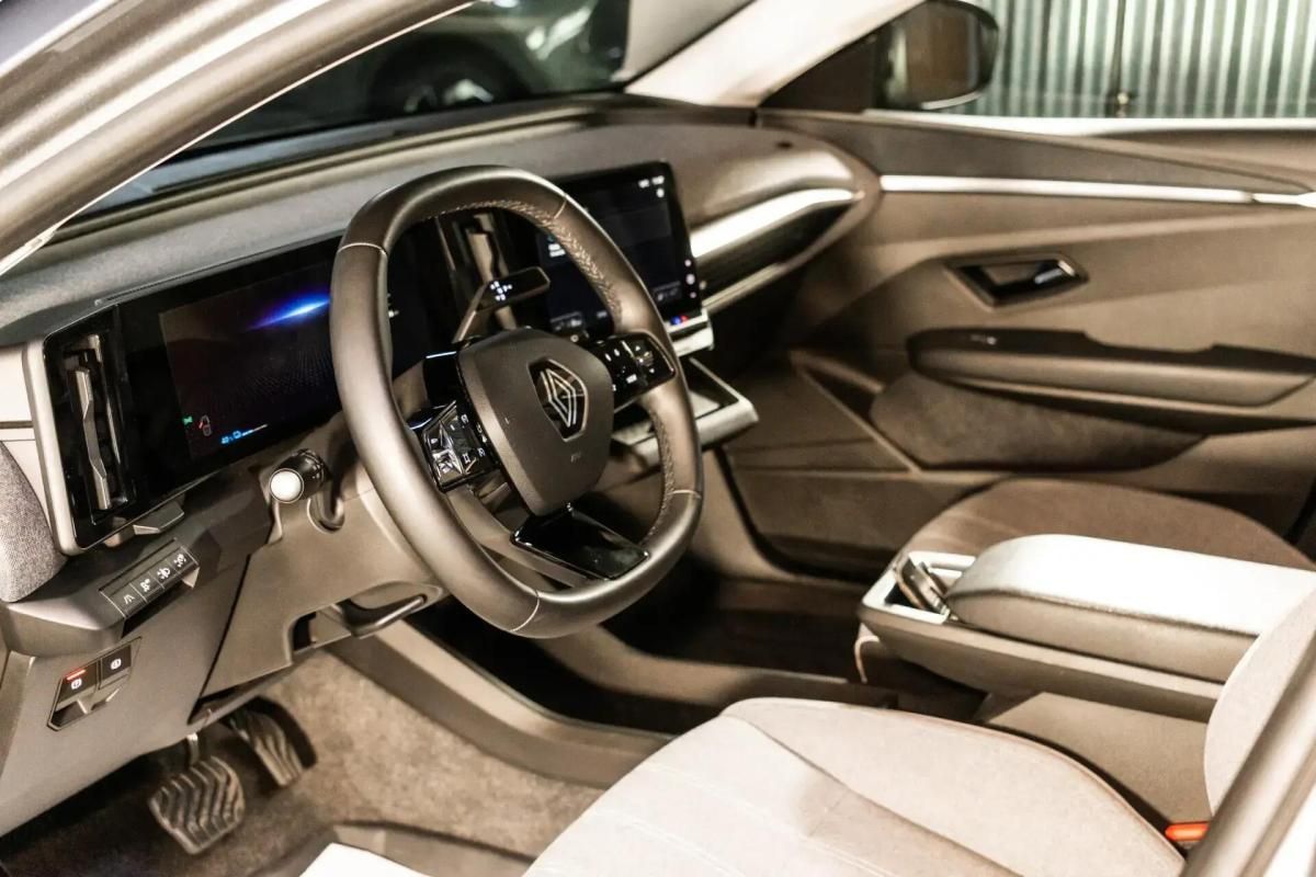 renault-megane-e-tech-2022-eletrico-0cc