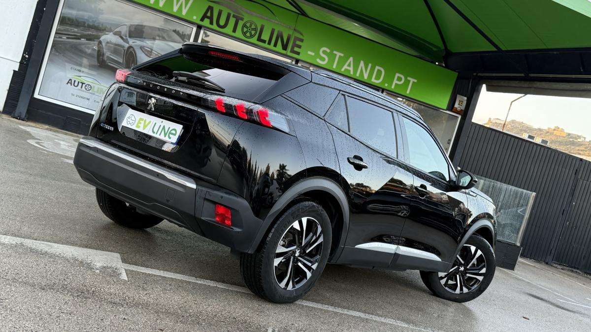 peugeot-e-2008-2023-eletrico-0cc