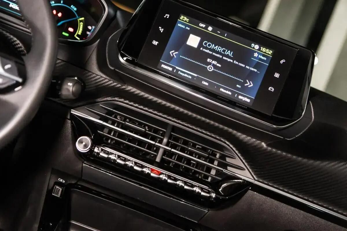 peugeot-e-208-2022-eletrico-0cc