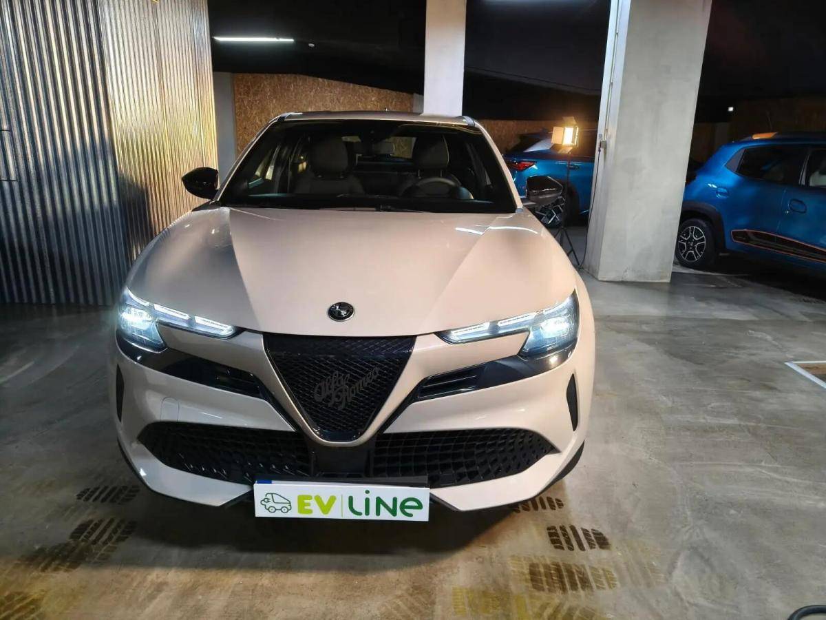 alfa-romeo-junior-2025-eletrico-0cc