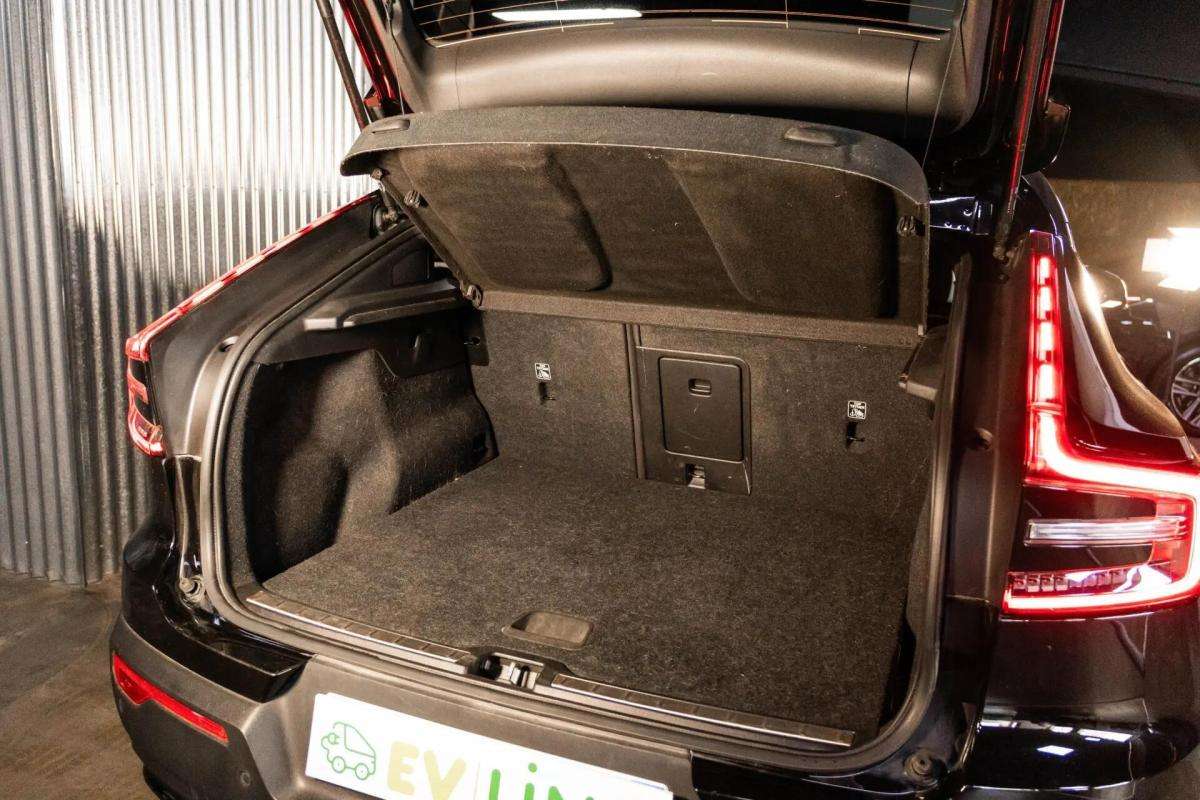 volvo-c40-2023-eletrico-0cc