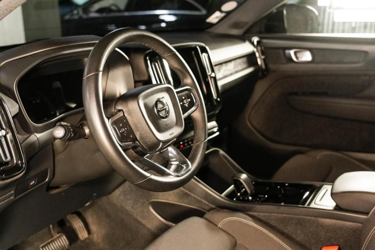 volvo-c40-2023-eletrico-0cc