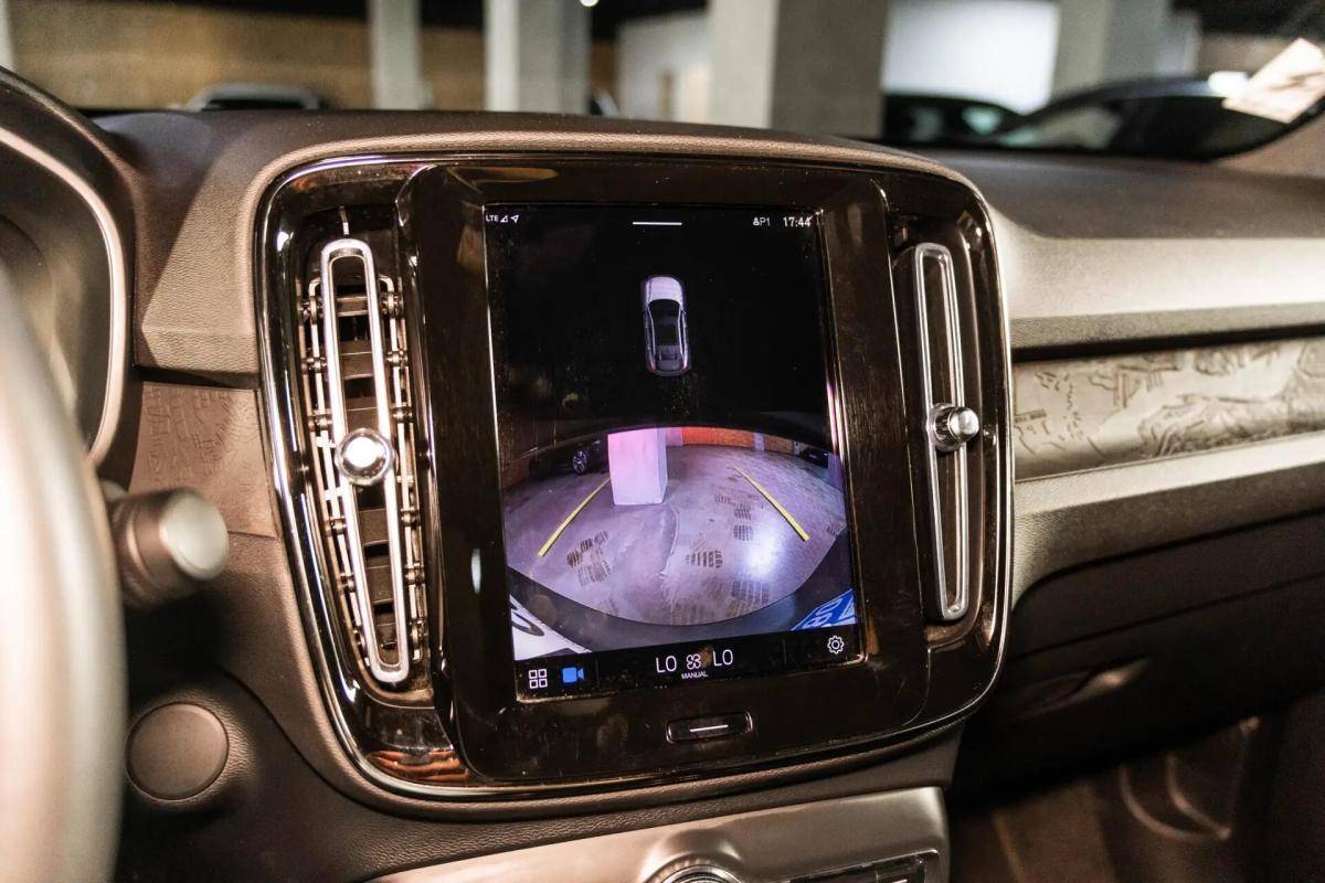 volvo-c40-2023-eletrico-0cc