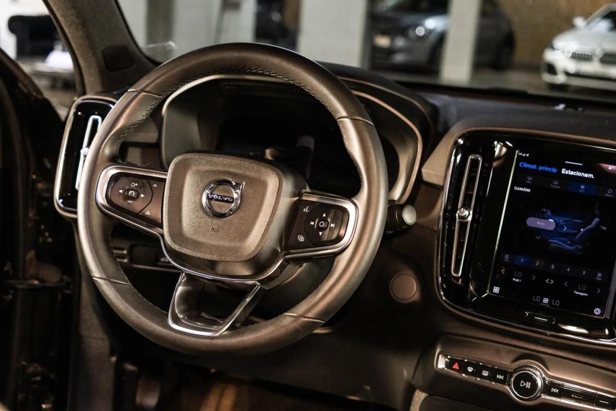 volvo-c40-2023-eletrico-0cc