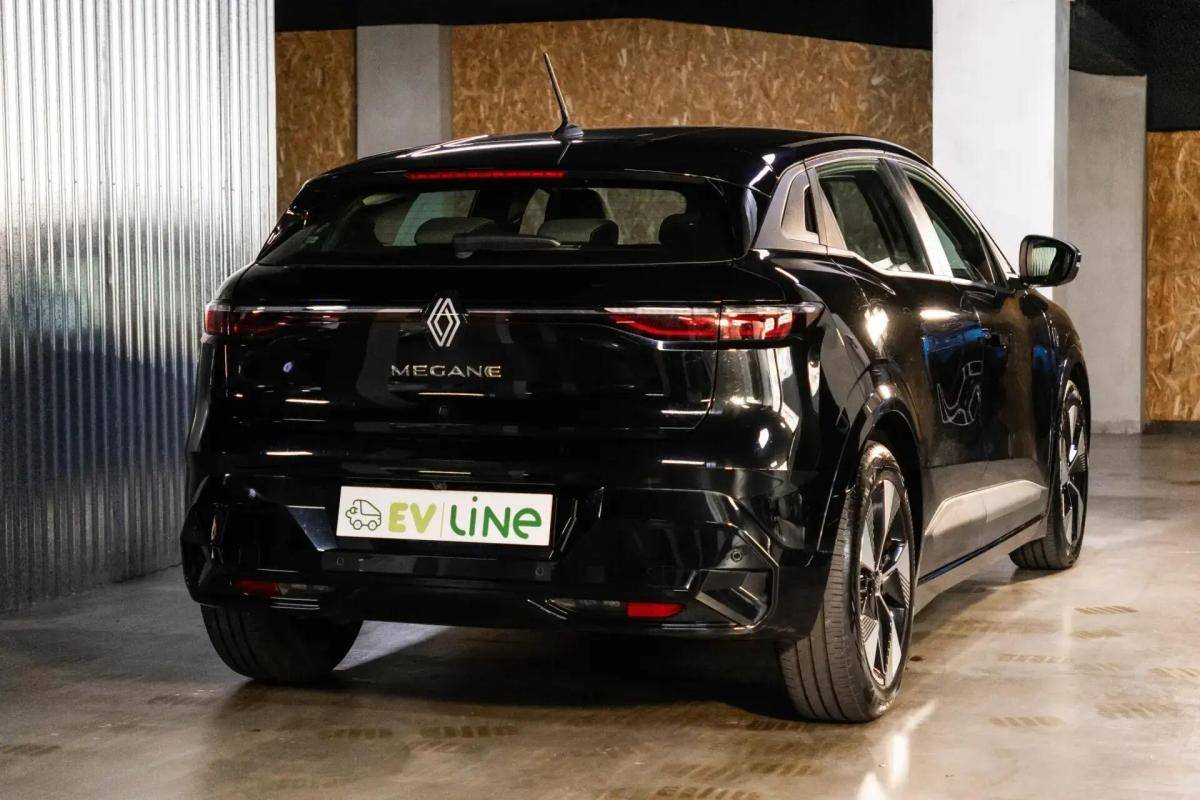 renault-megane-e-tech-2022-eletrico-0cc