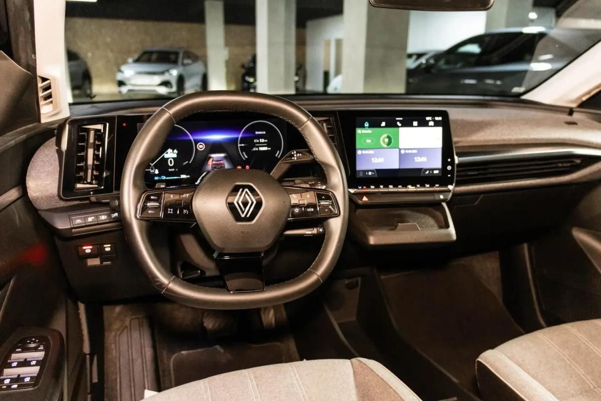 renault-megane-e-tech-2022-eletrico-0cc